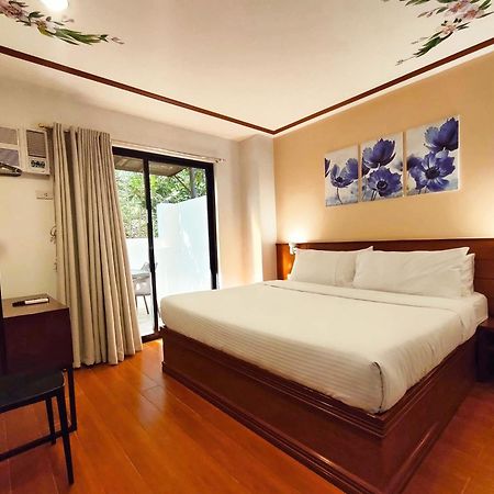 Lavie Hotel Виган Экстерьер фото