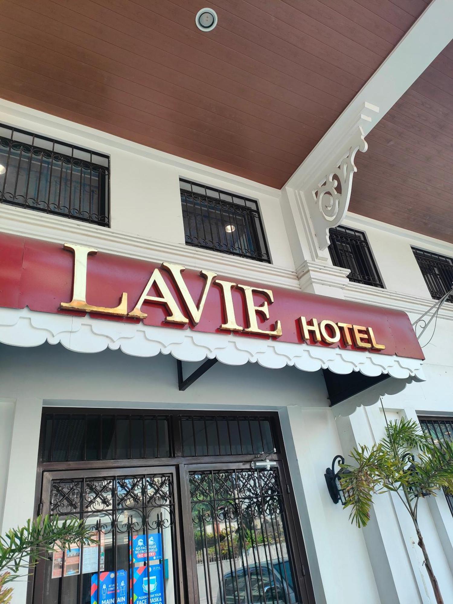 Lavie Hotel Виган Экстерьер фото