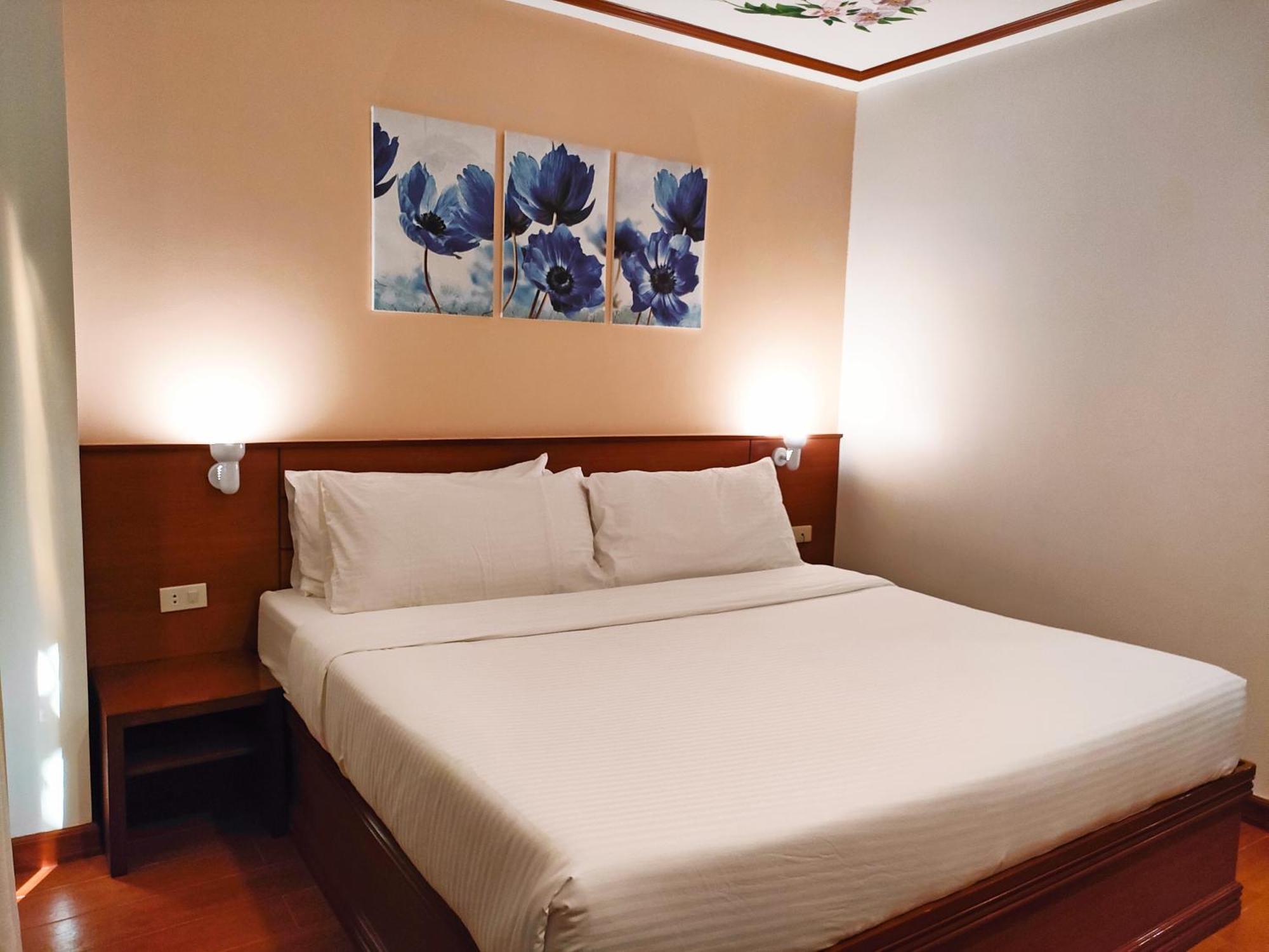 Lavie Hotel Виган Экстерьер фото